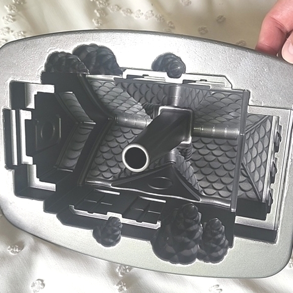 NordicWare Gingerbread House Cake Mold - Picture 5 of 5